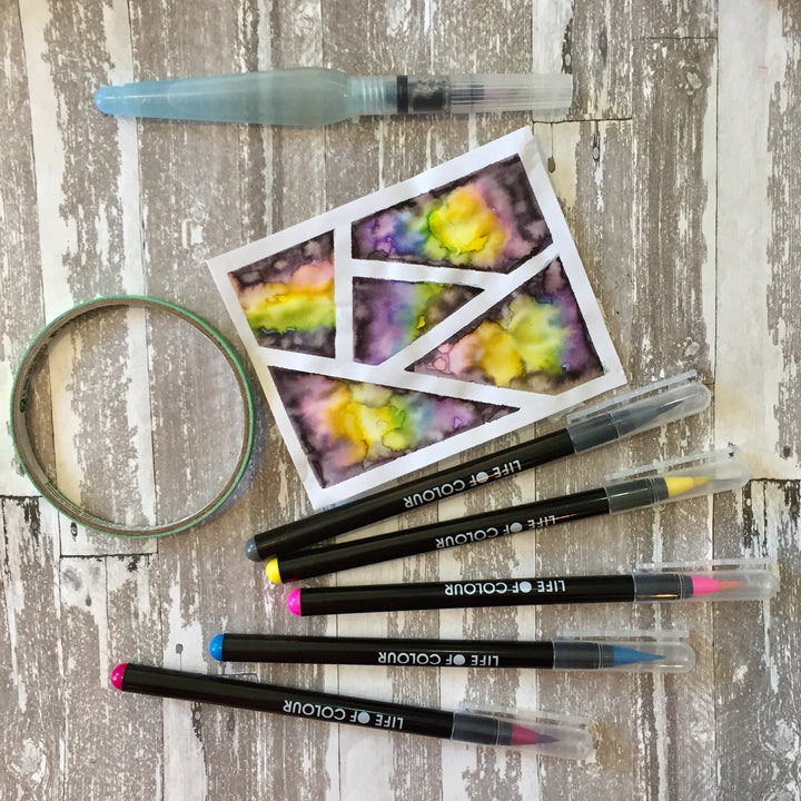 Watercolour brush lettering, doodles, water brush effects and drawings ...