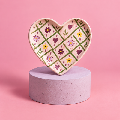 Jesmonite® x Life of Colour Creative Kit - Heart Trinket Dish