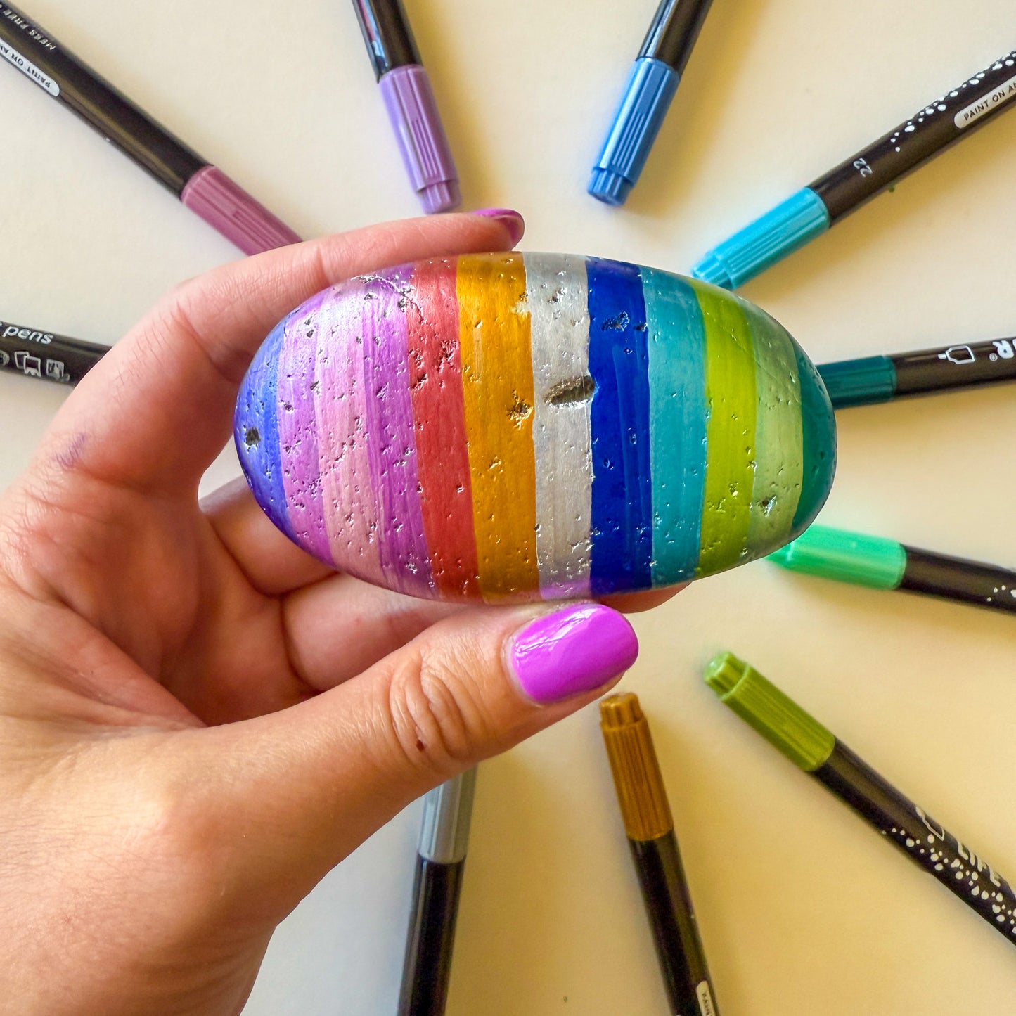 Dazzle Dots Acrylic Paint Pens -  Set of 12 Metallic Colours