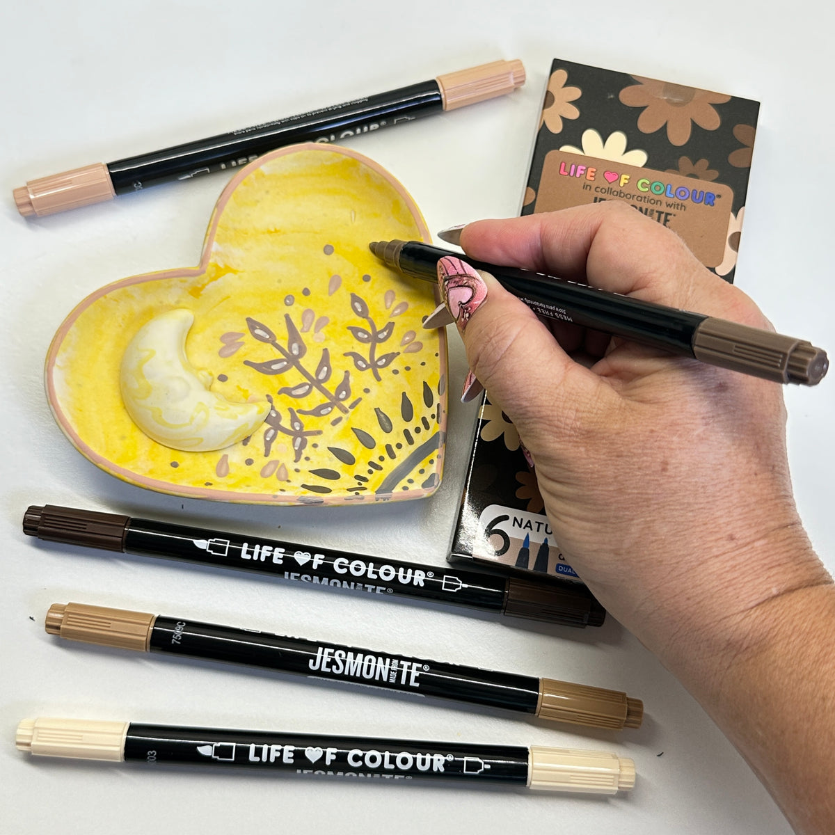 Jesmonite® x Life of Colour Natural Colour Dual Tip Acrylic Paint Pens - Set of 6