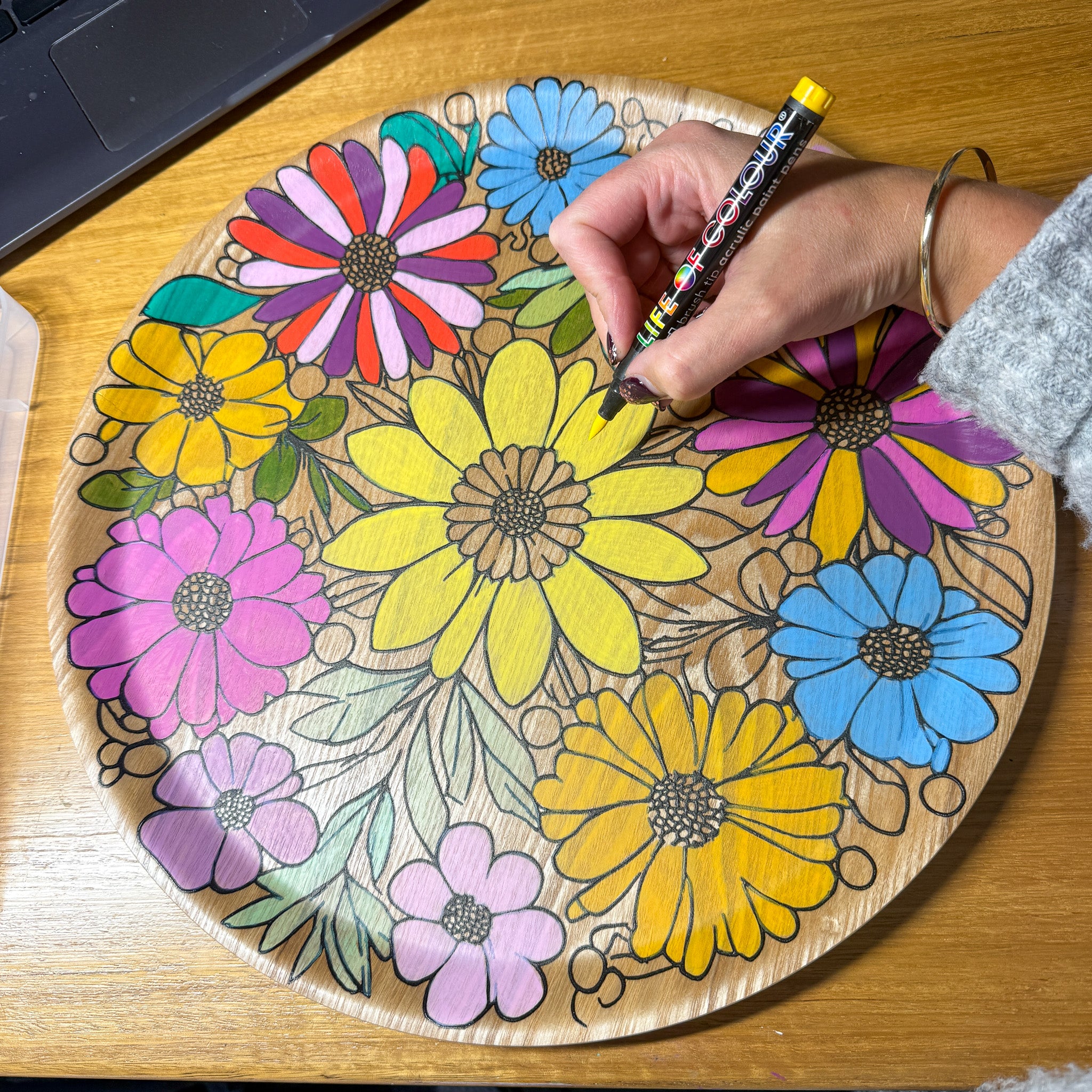 DIY Wooden Tray Kit - Daisies – Life of Colour