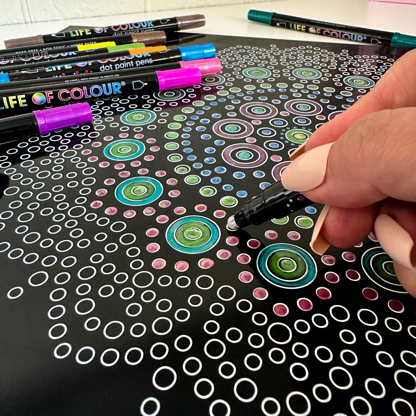 Metal Poster Tile Painting Kit - Black