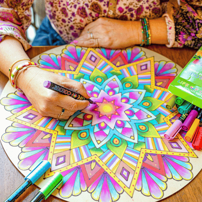 Life of Colour Mandala Painting Kit - The Beach (Florals)